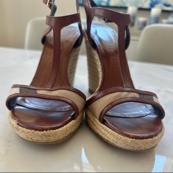 Burberry wedges - Picture 8 of 9